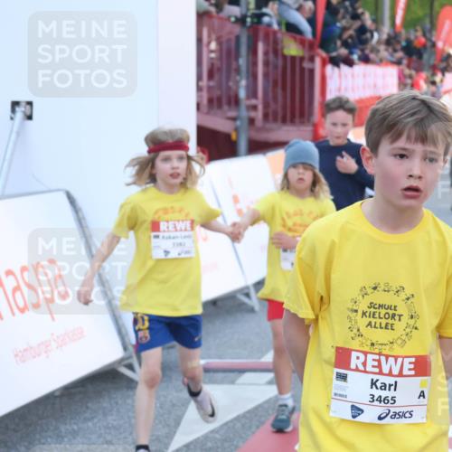 27.04.2024 - Das Zehntel Lena Gebhardt http://msf.ph/oto/6129050 27.04.2024 08:49:40 Ziel 1252, 1480, 2818, 2848, 3382, 3402, 3657, 3873 meine-sportfotos.de
