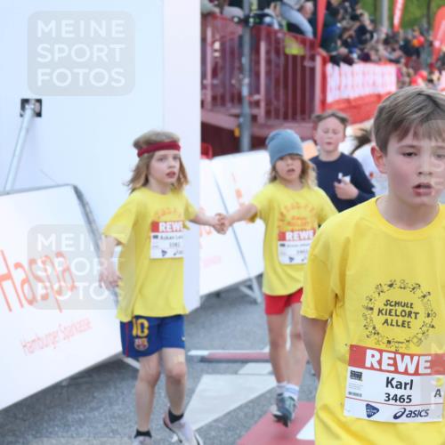 27.04.2024 - Das Zehntel Lena Gebhardt http://msf.ph/oto/6129075 27.04.2024 08:49:40 Ziel 1252, 1480, 2818, 2848, 3382, 3402, 3657, 3873 meine-sportfotos.de