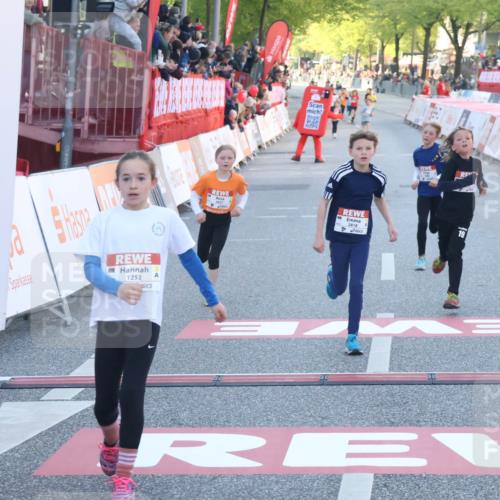 27.04.2024 - Das Zehntel Lena Gebhardt http://msf.ph/oto/6129277 27.04.2024 08:49:43 Ziel 1252, 1480, 2355, 2818, 3657, 3873 meine-sportfotos.de