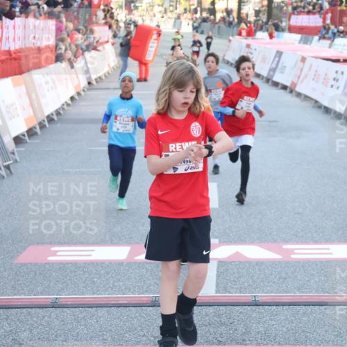 27.04.2024 - Das Zehntel Lena Gebhardt http://msf.ph/oto/6130444 27.04.2024 08:50:05 Ziel 1326, 1935, 2264, 2599, 3619, 3703, 3819 meine-sportfotos.de