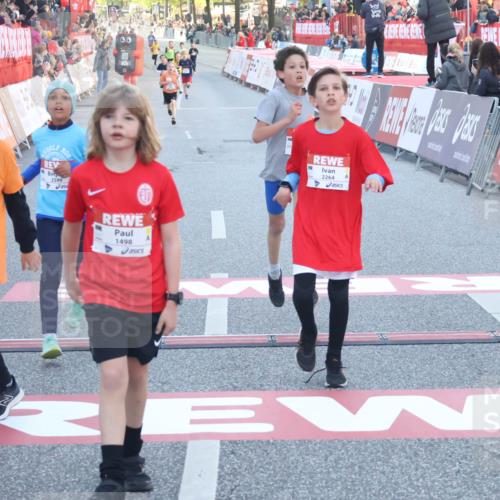 27.04.2024 - Das Zehntel Lena Gebhardt http://msf.ph/oto/6130628 27.04.2024 08:50:07 Ziel 1326, 1935, 2264, 2599, 3619, 3703, 3819 meine-sportfotos.de