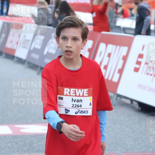 27.04.2024 - Das Zehntel Lena Gebhardt http://msf.ph/oto/6130828 27.04.2024 08:50:09 Ziel 1326, 3241, 3619, 3819 meine-sportfotos.de