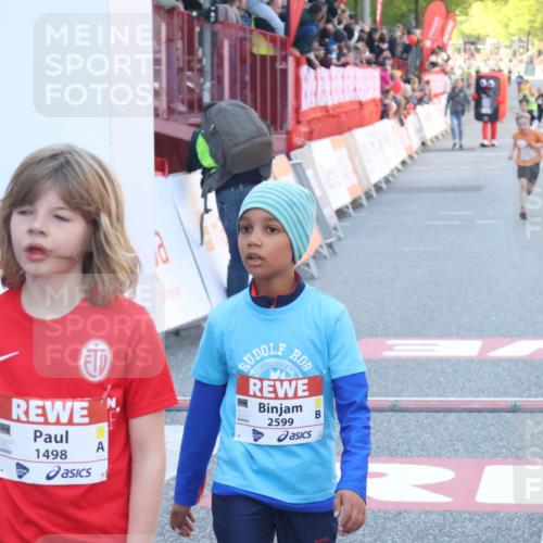 27.04.2024 - Das Zehntel Lena Gebhardt http://msf.ph/oto/6130926 27.04.2024 08:50:10 Ziel 1326, 3169, 3241, 3619, 3819 meine-sportfotos.de