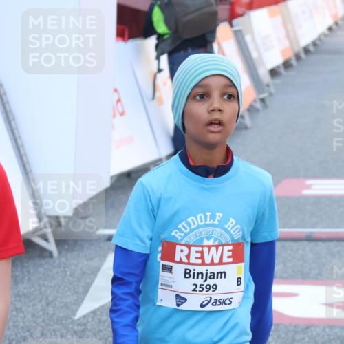 27.04.2024 - Das Zehntel Lena Gebhardt http://msf.ph/oto/6130960 27.04.2024 08:50:11 Ziel 1326, 3169, 3241, 3619, 3764, 3819 meine-sportfotos.de