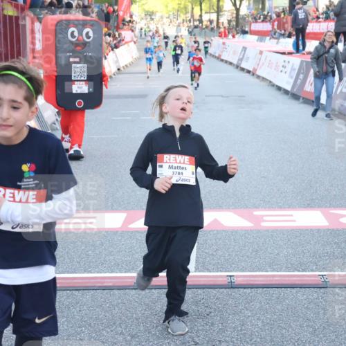 27.04.2024 - Das Zehntel Lena Gebhardt http://msf.ph/oto/6131626 27.04.2024 08:50:26 Ziel 2014, 2167, 3156, 3238, 3453, 3641, 3704, 3764, 3769, 3778, 3784, 3846 meine-sportfotos.de
