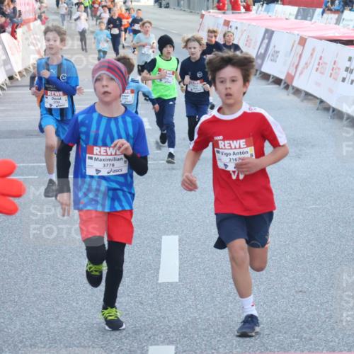 27.04.2024 - Das Zehntel Lena Gebhardt http://msf.ph/oto/6131866 27.04.2024 08:50:33 Ziel 1233, 2014, 2167, 2596, 3043, 3141, 3156, 3472, 3641, 3704, 3769, 3778, 3846 meine-sportfotos.de