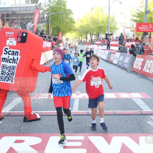 27.04.2024 - Das Zehntel Lena Gebhardt http://msf.ph/oto/6131997 27.04.2024 08:50:34 Ziel 1233, 2014, 2167, 2596, 3043, 3141, 3156, 3472, 3641, 3704, 3769, 3778, 3846 meine-sportfotos.de
