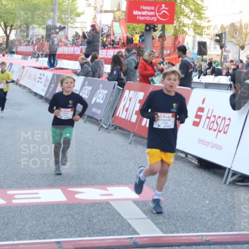 27.04.2024 - Das Zehntel Lena Gebhardt http://msf.ph/oto/6132390 27.04.2024 08:50:39 Ziel 1233, 2014, 2596, 2792, 3043, 3141, 3155, 3156, 3472, 3480, 3641, 3709, 3775, 3794, 3846 meine-sportfotos.de