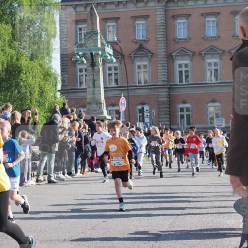 27.04.2024 - Das Zehntel KatJ http://msf.ph/oto/6138540 27.04.2024 08:49:55 Laufen 3462, 3580 meine-sportfotos.de