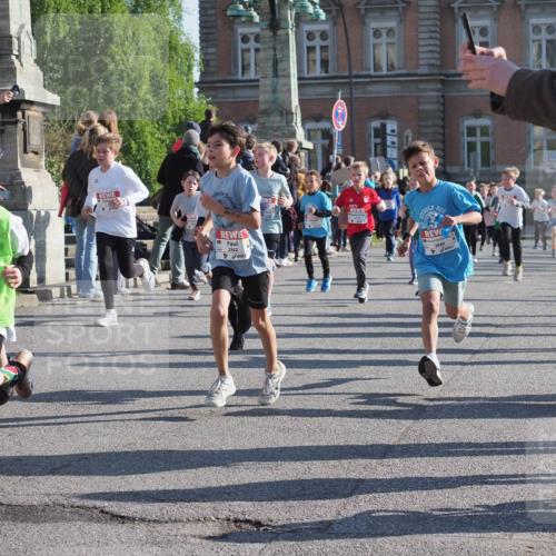 27.04.2024 - Das Zehntel KatJ http://msf.ph/oto/6139083 27.04.2024 08:50:06 Laufen 1998, 2, 2342, 2649 meine-sportfotos.de