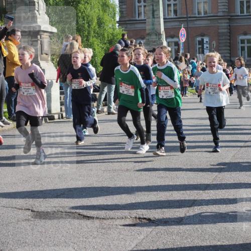 27.04.2024 - Das Zehntel KatJ http://msf.ph/oto/6139471 27.04.2024 08:50:14 Laufen 3648, 2854, 3157, 1653, 1089 meine-sportfotos.de