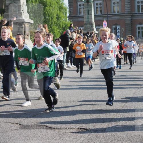 27.04.2024 - Das Zehntel KatJ http://msf.ph/oto/6139554 27.04.2024 08:50:15 Laufen 3157, 1654, 1653, 1089 meine-sportfotos.de