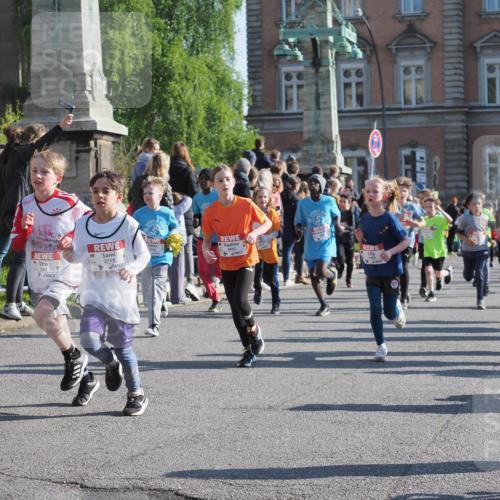 27.04.2024 - Das Zehntel KatJ http://msf.ph/oto/6139804 27.04.2024 08:50:20 Laufen 1107, 2532, 2119, 3642, 1455 meine-sportfotos.de