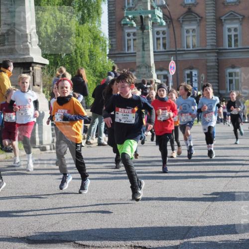 27.04.2024 - Das Zehntel KatJ http://msf.ph/oto/6140175 27.04.2024 08:50:28 Laufen 10, 1672, 1700, 1729, 2373 meine-sportfotos.de