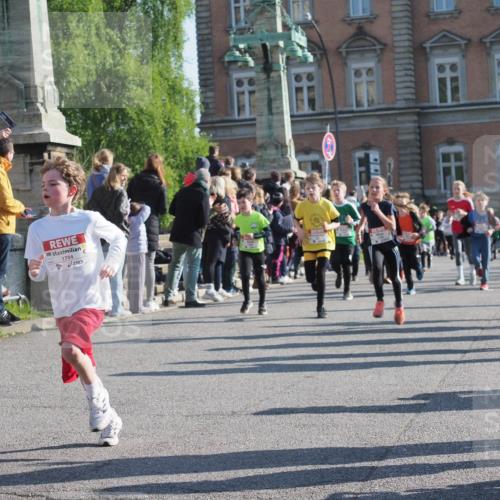 27.04.2024 - Das Zehntel KatJ http://msf.ph/oto/6140850 27.04.2024 08:50:41 Laufen 1704 meine-sportfotos.de