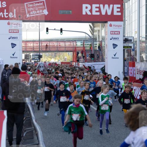 27.04.2024 - Das Zehntel Michael Strokosch http://msf.ph/oto/6142088 27.04.2024 08:30:16 Laufen 42, 145, 104, 2145, 7, 600 meine-sportfotos.de