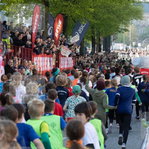 27.04.2024 - Das Zehntel Michael Strokosch http://msf.ph/oto/6142198 27.04.2024 08:30:37 Laufen 9226, 1692, 6926 meine-sportfotos.de