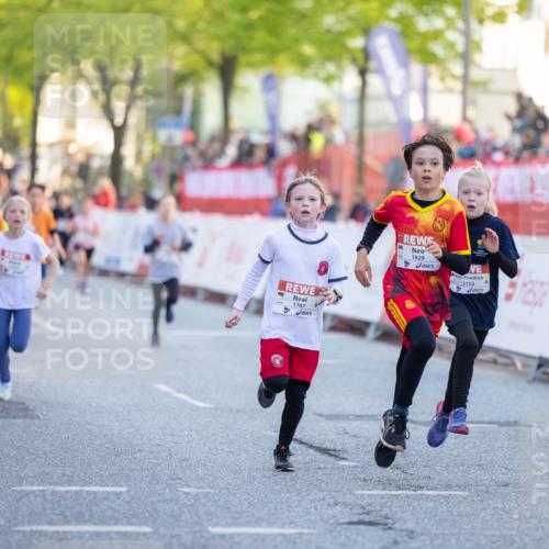 27.04.2024 - Das Zehntel Michael Strokosch http://msf.ph/oto/6143632 27.04.2024 08:50:32 Laufen 1707, 1929, 3152, 22202, 34 meine-sportfotos.de