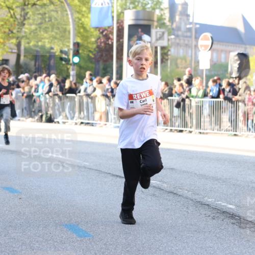 27.04.2024 - Das Zehntel Strokosch-Dieckow http://msf.ph/oto/6159668 27.04.2024 08:50:37 Laufen 1098, 1488, 1848, 1913, 1934, 2160, 2164, 2369, 2831, 3027, 3164, 3432, 3451, 3607, 3614, 3620, 3632, 3858 meine-sportfotos.de
