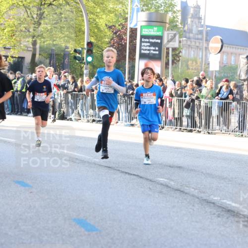 27.04.2024 - Das Zehntel Strokosch-Dieckow http://msf.ph/oto/6159993 27.04.2024 08:50:12 Laufen 1230, 1497, 1552, 1553, 1584, 1596, 1661, 1929, 2114, 2134, 2360, 2644, 2652, 2679, 3030, 3112, 3145, 3168, 3473, 3705, 3706 meine-sportfotos.de