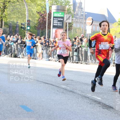 27.04.2024 - Das Zehntel Strokosch-Dieckow http://msf.ph/oto/6160039 27.04.2024 08:50:11 Laufen 1230, 1497, 1552, 1553, 1584, 1596, 1661, 1929, 2114, 2134, 2360, 2644, 2652, 2679, 3030, 3112, 3145, 3168, 3473, 3705, 3706 meine-sportfotos.de