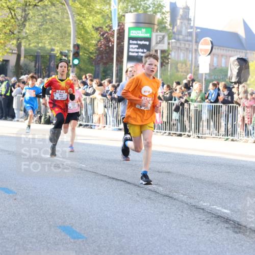 27.04.2024 - Das Zehntel Strokosch-Dieckow http://msf.ph/oto/6160046 27.04.2024 08:50:10 Laufen 1230, 1497, 1552, 1553, 1584, 1596, 1661, 1929, 2114, 2134, 2360, 2644, 2652, 2679, 3030, 3112, 3145, 3168, 3473, 3705, 3706 meine-sportfotos.de
