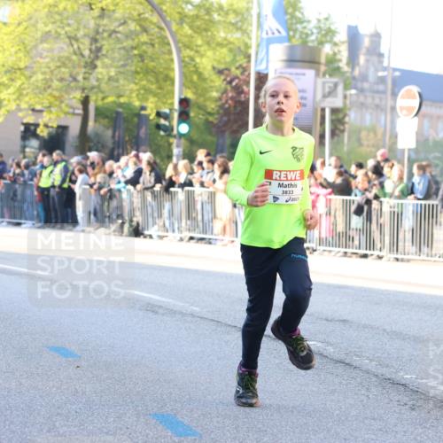 27.04.2024 - Das Zehntel Strokosch-Dieckow http://msf.ph/oto/6160114 27.04.2024 08:50:04 Laufen 1230, 1552, 1553, 1584, 1596, 1661, 1929, 2679, 3030, 3152, 3705, 3706, 3833 meine-sportfotos.de