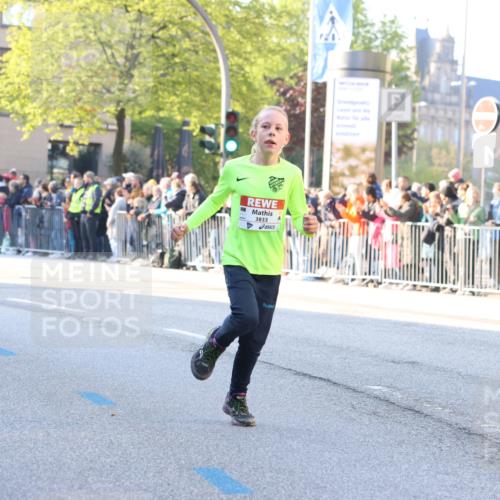 27.04.2024 - Das Zehntel Strokosch-Dieckow http://msf.ph/oto/6160124 27.04.2024 08:50:04 Laufen 1230, 1552, 1553, 1584, 1596, 1661, 1929, 2679, 3030, 3152, 3705, 3706, 3833 meine-sportfotos.de