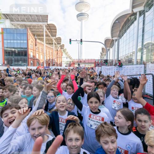 27.04.2024 - Das Zehntel Michael Strokosch http://msf.ph/oto/6174579 27.04.2024 08:16:29 Allgemein zum Event 123, 1218, 7, 2959, 340, 90, 900, 4 meine-sportfotos.de