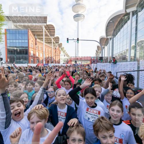 27.04.2024 - Das Zehntel Michael Strokosch http://msf.ph/oto/6174597 27.04.2024 08:16:29 Allgemein zum Event 1232, 1218, 2962, 15, 940, 6, 20, 9 meine-sportfotos.de