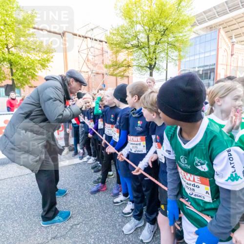 27.04.2024 - Das Zehntel Michael Strokosch http://msf.ph/oto/6174611 27.04.2024 08:16:37 Allgemein zum Event 3175, 3038, 1650 meine-sportfotos.de