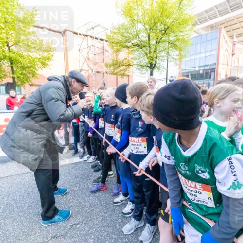27.04.2024 - Das Zehntel Michael Strokosch http://msf.ph/oto/6174617 27.04.2024 08:16:37 Allgemein zum Event 3175, 038, 1650 meine-sportfotos.de