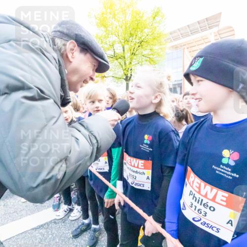 27.04.2024 - Das Zehntel Michael Strokosch http://msf.ph/oto/6174649 27.04.2024 08:16:41 Allgemein zum Event 3177, 3152, 3163 meine-sportfotos.de
