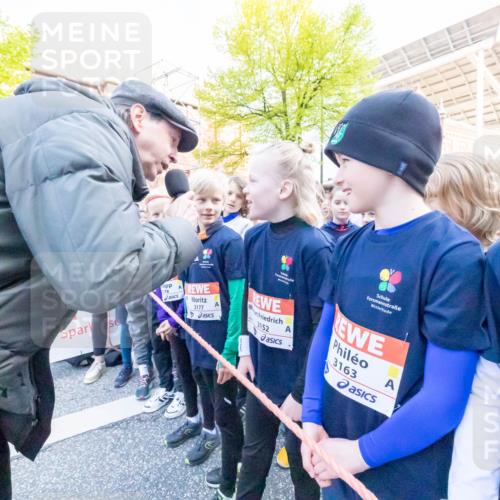 27.04.2024 - Das Zehntel Michael Strokosch http://msf.ph/oto/6174709 27.04.2024 08:16:43 Allgemein zum Event 178, 3177, 3152, 3163 meine-sportfotos.de