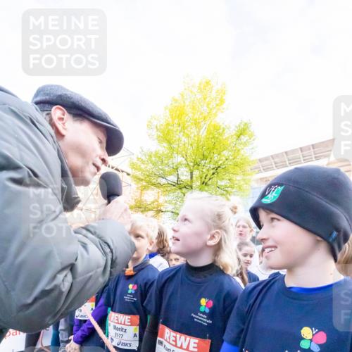 27.04.2024 - Das Zehntel Michael Strokosch http://msf.ph/oto/6174724 27.04.2024 08:16:47 Allgemein zum Event 78, 3177, 3152, 3163 meine-sportfotos.de