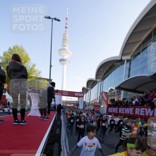 27.04.2024 - Das Zehntel Michael Strokosch http://msf.ph/oto/6174882 27.04.2024 08:31:54 Allgemein zum Event 2895, 3312, 334 meine-sportfotos.de
