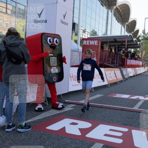 27.04.2024 - Das Zehntel Michael Strokosch http://msf.ph/oto/6175150 27.04.2024 08:47:43 Allgemein zum Event 33333, 33333, 2443 meine-sportfotos.de