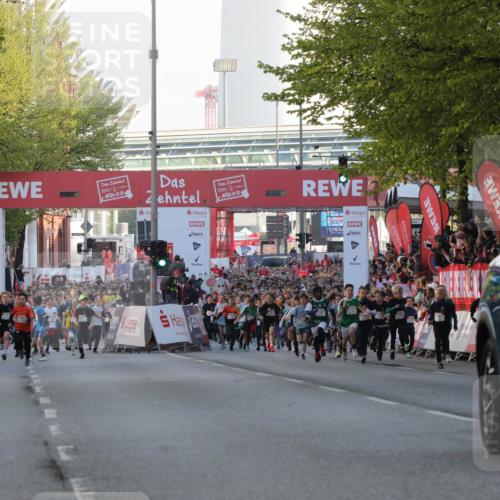 27.04.2024 - Das Zehntel Fuchs,  Jonas http://msf.ph/oto/6202528 27.04.2024 08:30:45 Allgemein zum Event 18, 18, 2012 meine-sportfotos.de