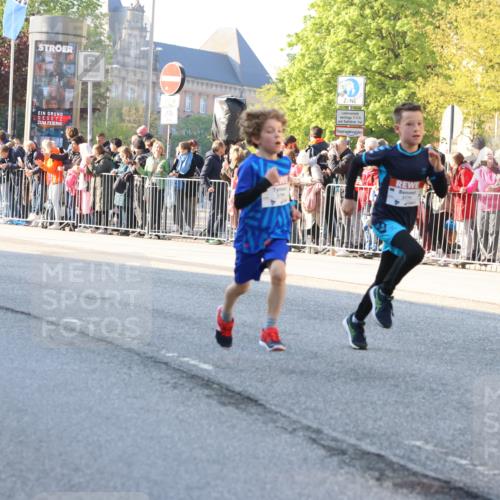 27.04.2024 - Das Zehntel Strokosch-Dieckow http://msf.ph/oto/6209252 27.04.2024 08:49:56 Laufen 1233, 1707, 2014, 2354, 3152, 3155, 3480, 3709, 3775, 3794, 3833 meine-sportfotos.de