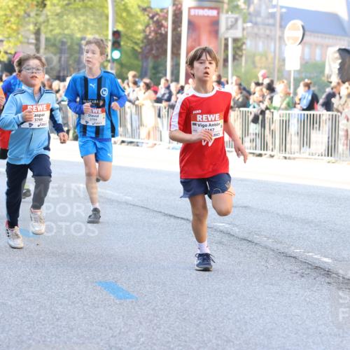 27.04.2024 - Das Zehntel Strokosch-Dieckow http://msf.ph/oto/6209344 27.04.2024 08:49:44 Laufen 2014, 2167, 2354, 2596, 2792, 3043, 3141, 3156, 3472, 3641, 3704, 3769, 3778, 3846 meine-sportfotos.de