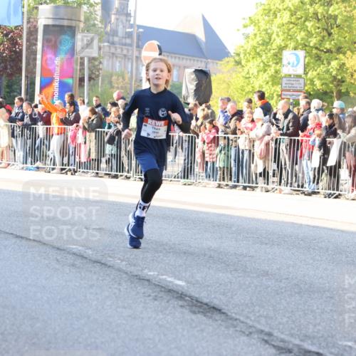 27.04.2024 - Das Zehntel Strokosch-Dieckow http://msf.ph/oto/6209356 27.04.2024 08:49:42 Laufen 2014, 2167, 2596, 2792, 3043, 3141, 3156, 3472, 3641, 3704, 3764, 3769, 3778, 3846 meine-sportfotos.de