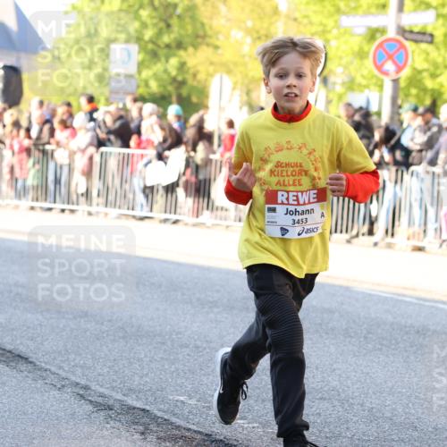 27.04.2024 - Das Zehntel Strokosch-Dieckow http://msf.ph/oto/6209387 27.04.2024 08:49:34 Laufen 2167, 3238, 3241, 3453, 3704, 3764, 3769, 3846 meine-sportfotos.de