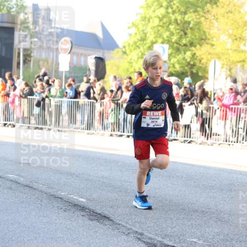 27.04.2024 - Das Zehntel Strokosch-Dieckow http://msf.ph/oto/6209435 27.04.2024 08:49:27 Laufen 3238, 3241, 3453, 3784, 3819 meine-sportfotos.de
