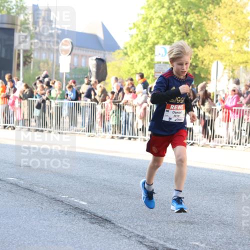 27.04.2024 - Das Zehntel Strokosch-Dieckow http://msf.ph/oto/6209439 27.04.2024 08:49:27 Laufen 3238, 3241, 3453, 3784, 3819 meine-sportfotos.de