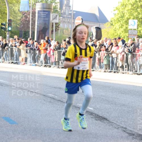 27.04.2024 - Das Zehntel Strokosch-Dieckow http://msf.ph/oto/6209443 27.04.2024 08:49:22 Laufen 1326, 1935, 3238, 3241, 3619, 3784, 3819 meine-sportfotos.de
