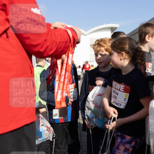 27.04.2024 - Das Zehntel Michael Strokosch http://msf.ph/oto/6212523 27.04.2024 08:05:31 Allgemein zum Event 25, 3080, 20 meine-sportfotos.de