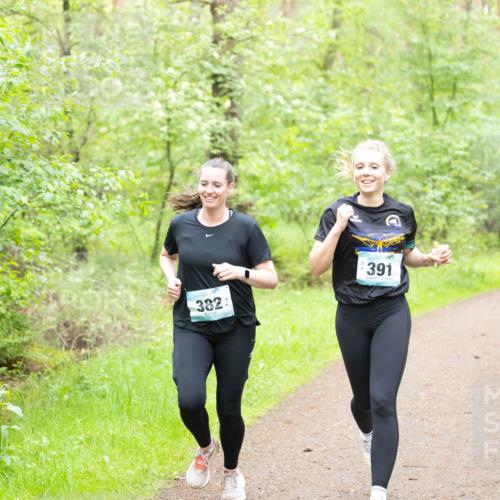 05.05.2024 - 7. Wedeler Halbmarathon Michael Strokosch http://msf.ph/oto/6220866 05.05.2024 10:37:41 Laufen 382, 391 meine-sportfotos.de
