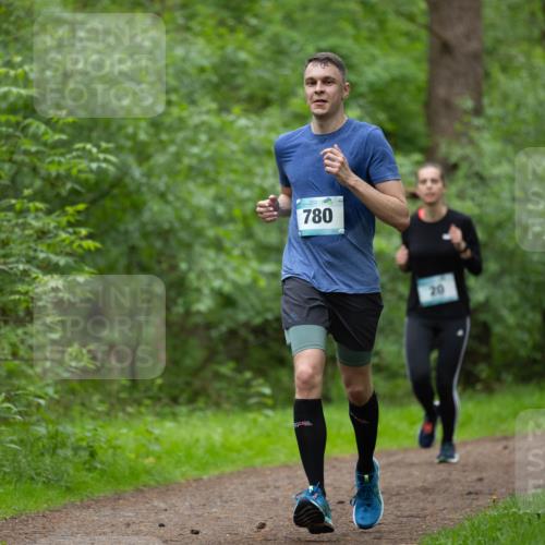 05.05.2024 - 7. Wedeler Halbmarathon Michael Strokosch http://msf.ph/oto/6220888 05.05.2024 10:38:19 Laufen 780, 20 meine-sportfotos.de