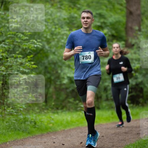 05.05.2024 - 7. Wedeler Halbmarathon Michael Strokosch http://msf.ph/oto/6220889 05.05.2024 10:38:19 Laufen 780 meine-sportfotos.de