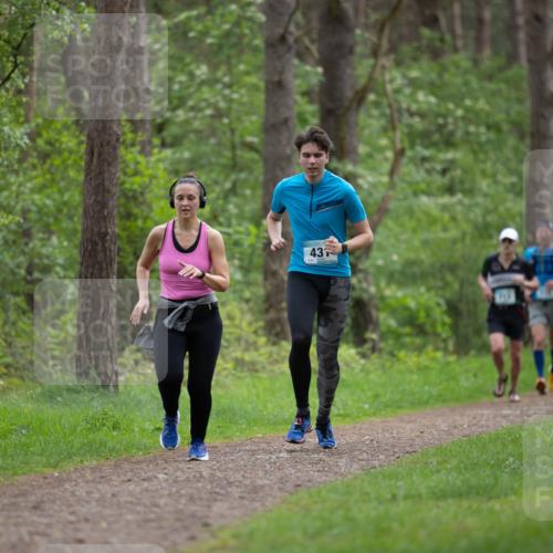 05.05.2024 - 7. Wedeler Halbmarathon Michael Strokosch http://msf.ph/oto/6220894 05.05.2024 10:41:19 Laufen 43 meine-sportfotos.de
